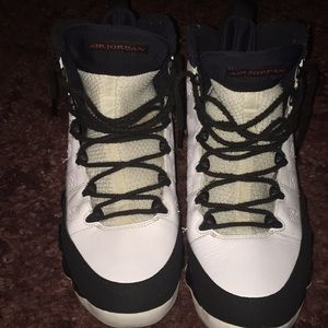 Jordan 9 retro